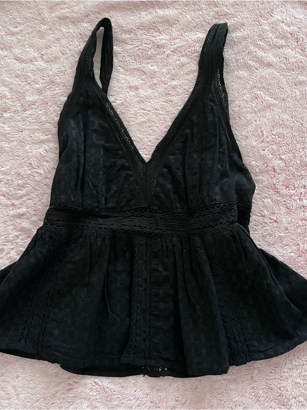American Eagle Outfitters Black Lace Trim V-Neck Tank